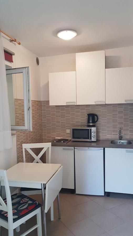 Apartmani Ljerka Malinska Exterior photo